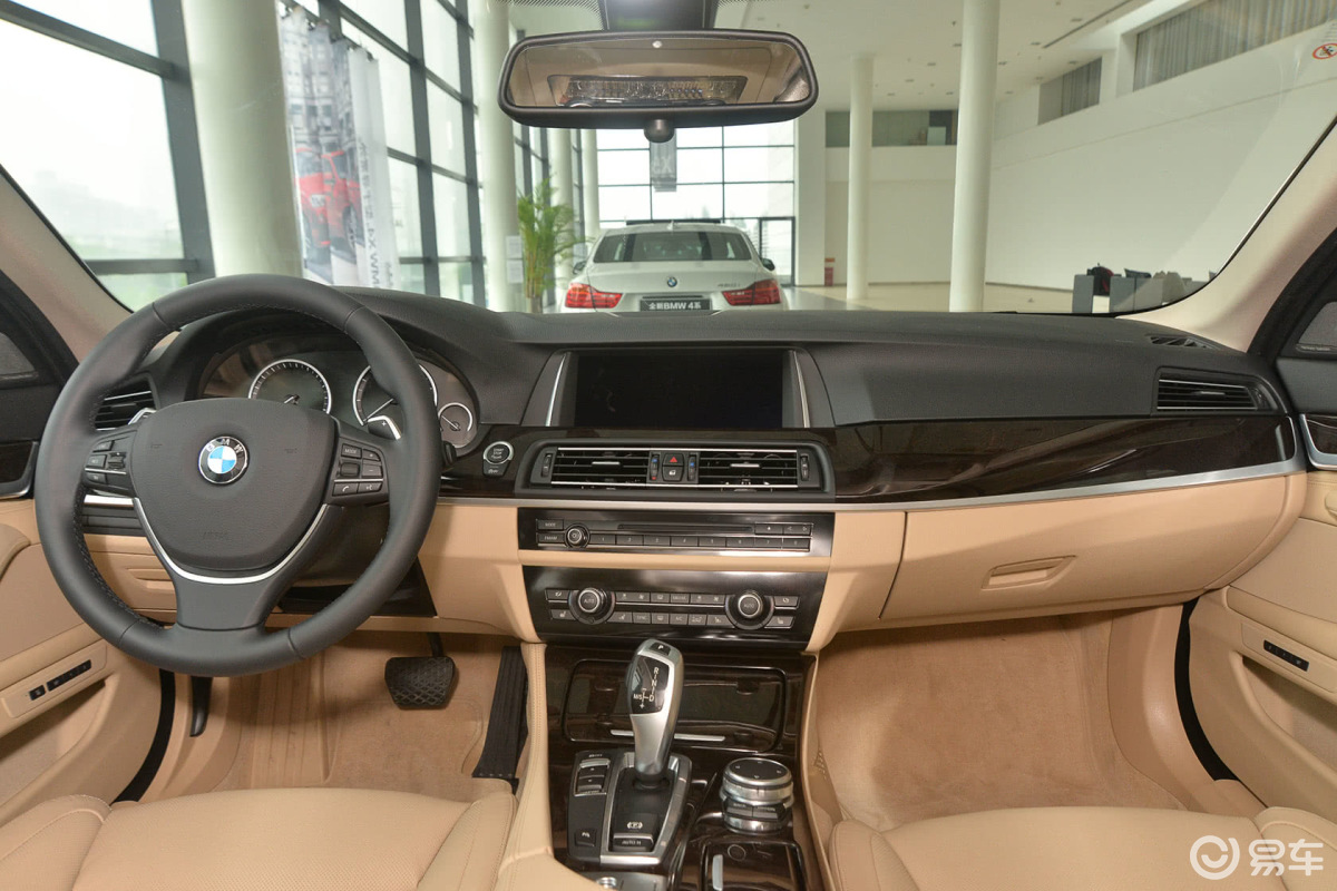 【宝马5系2014款535li 领先型内饰全景正拍汽车图片-汽车图片大全】