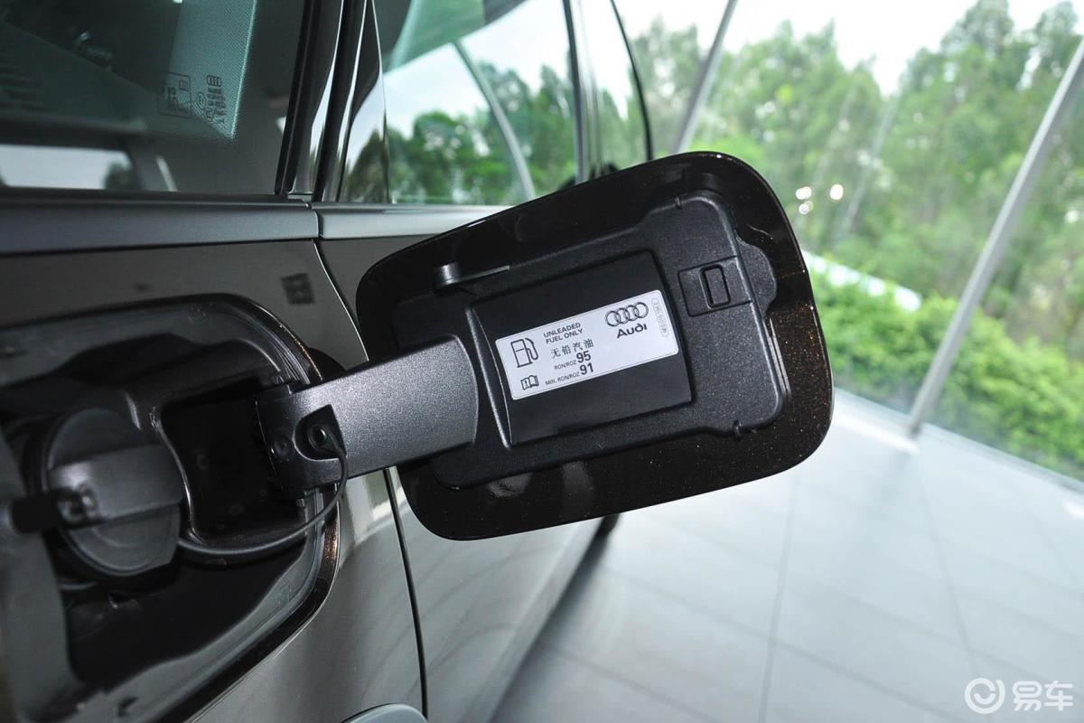 【奥迪a62015款allroad quattro油箱盖汽车图片-汽车图片大全】-易车