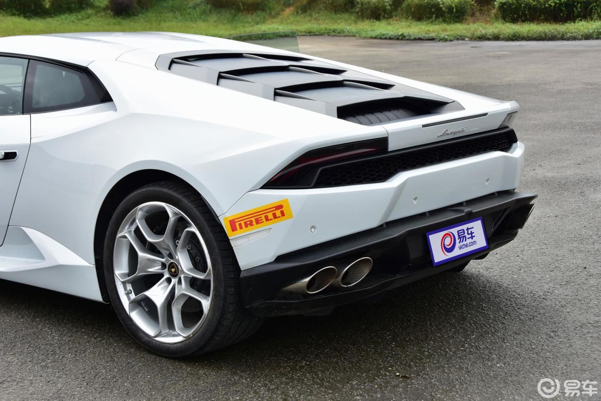 【huracán2015款lp600-4 中车尾局部汽车图片-汽车图片大全】-易车