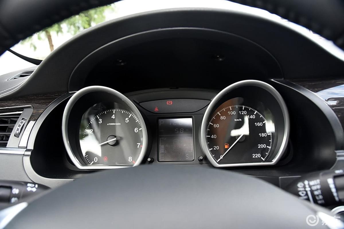 【众泰t6002015款2.