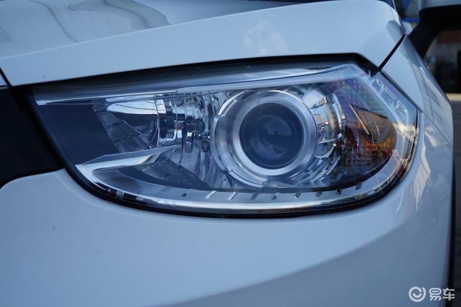 【中华v32015款1.5l 手动 酷悦型大灯汽车图片-汽车图片大全】-易车网