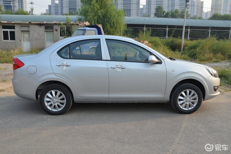 【江淮iev2015款iev4 豪华型正侧车头向右水平汽车图片-汽车图片大全