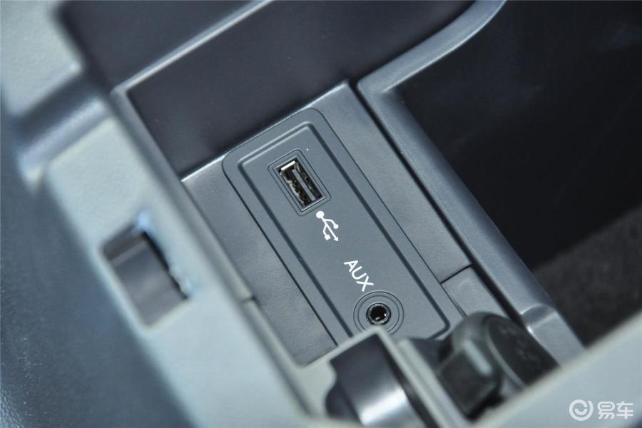 雷诺科雷傲(进口) aux接口图