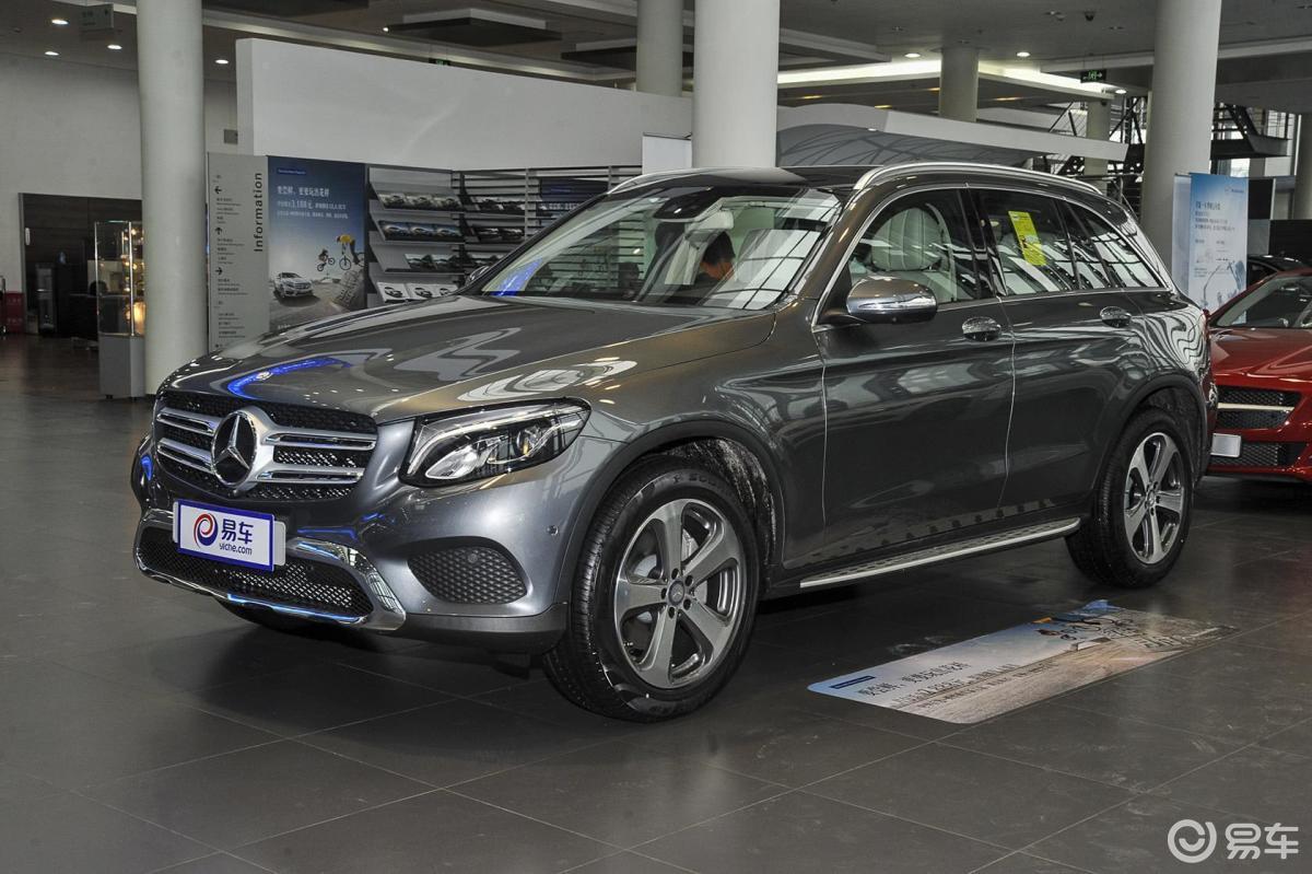 【奔驰glc级2016款glc260 豪华型侧前45度车头向右水平汽车图片-汽车