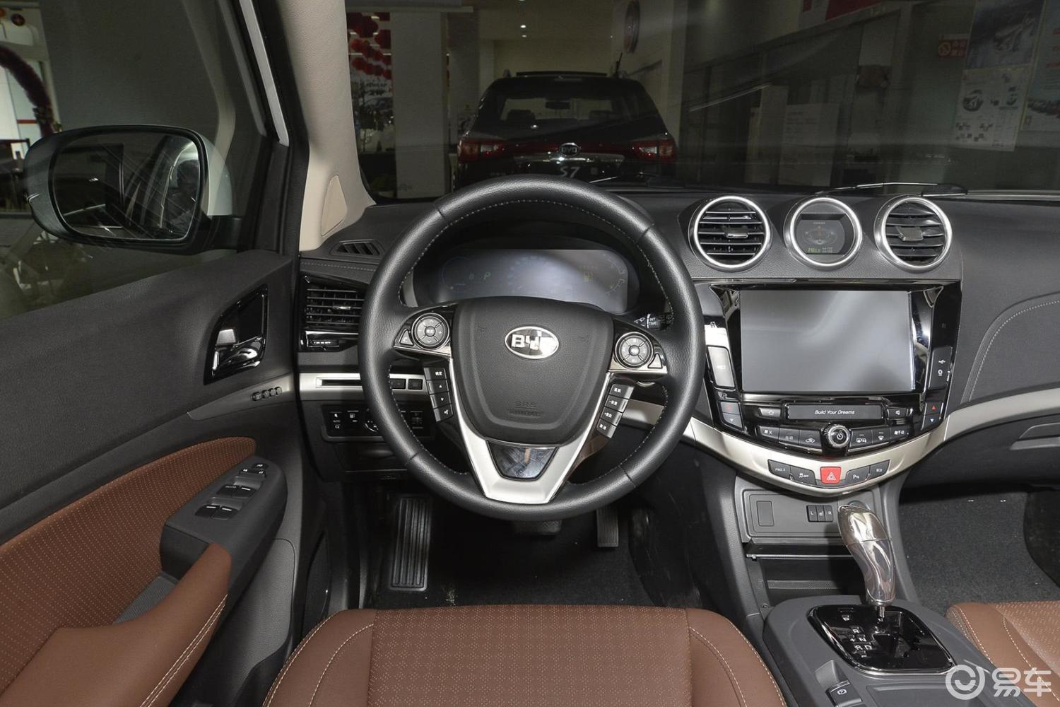 0tid 手自一体 旗舰型 7座中控台驾驶员方向汽车图片-汽车图片大全】