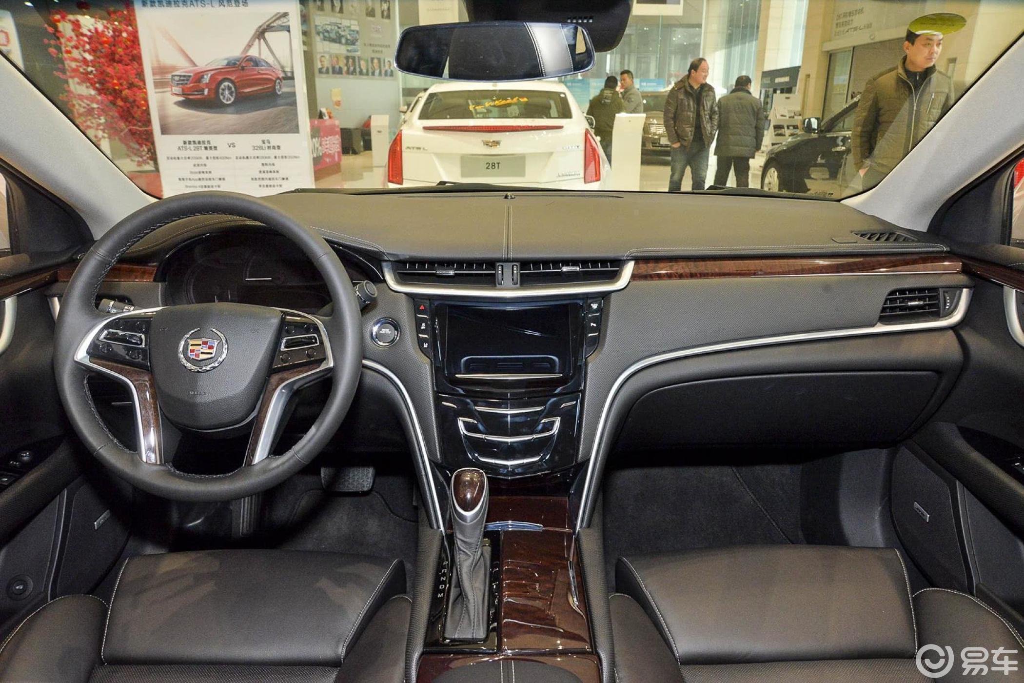 【凯迪拉克xts2015款28t 豪华型内饰汽车图片-汽车图片大全】-易车
