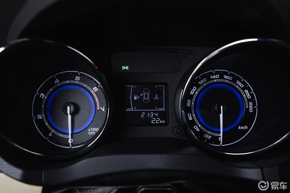 【奇瑞e32015款1.