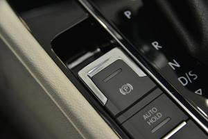 驻车制动(手刹,电子,脚刹)