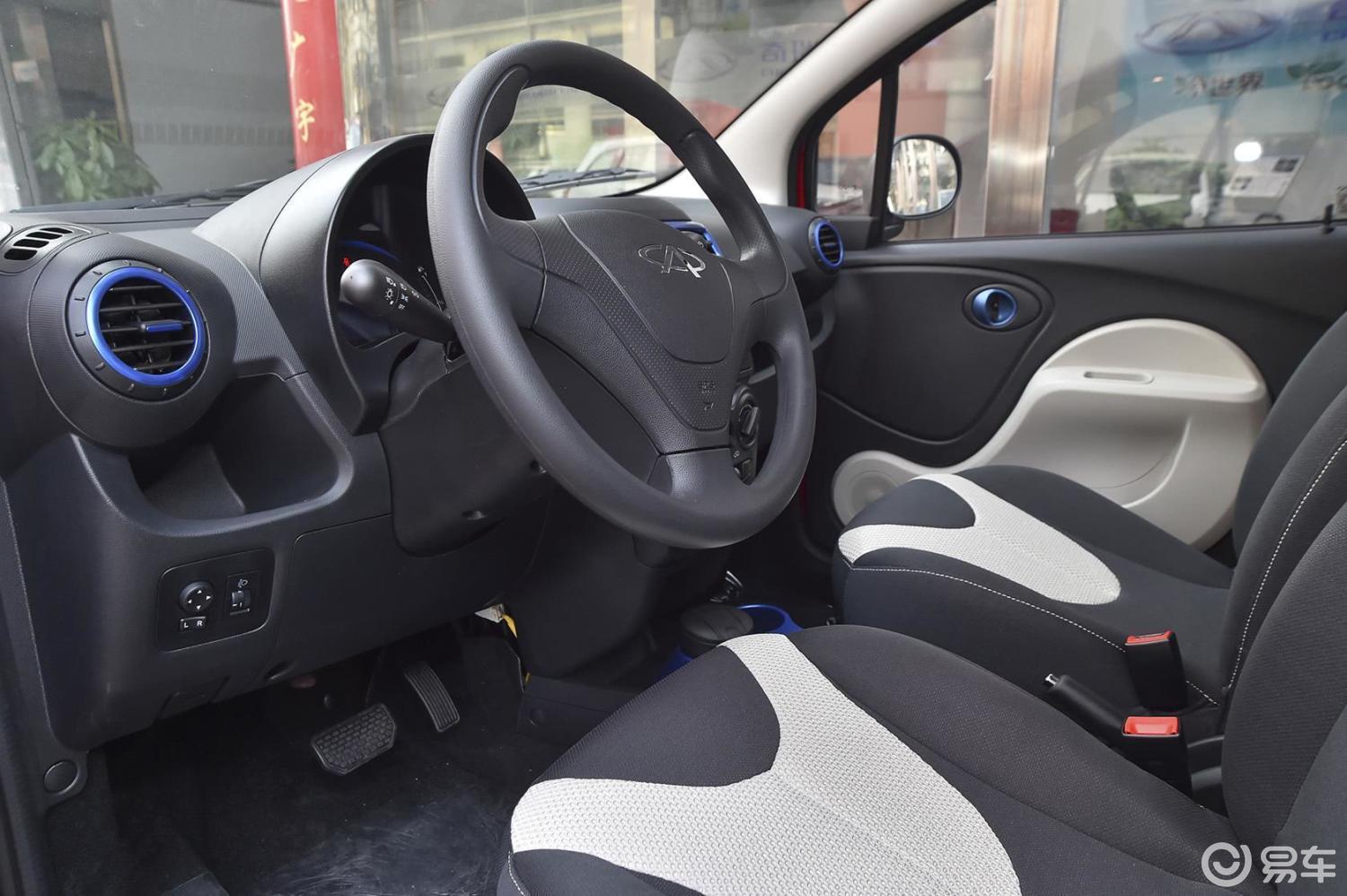【奇瑞eq2015款豪华版内饰汽车图片-汽车图片大全】-易车