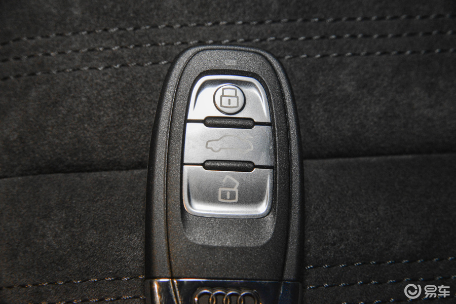 【奥迪s62016款4.0tfsi钥匙汽车图片-汽车图片大全】-易车网