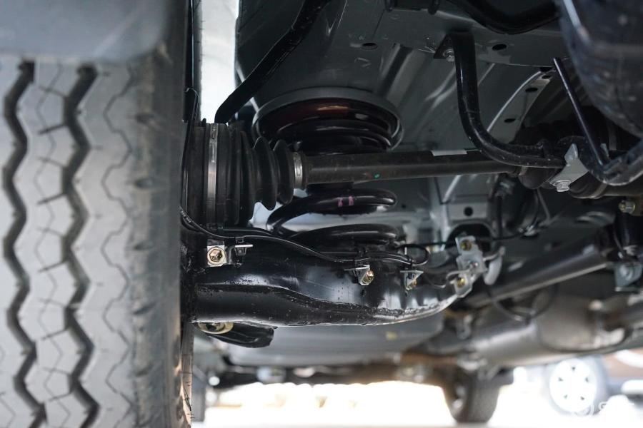 2.0l 经典版 手动 标准型 长轴 7座