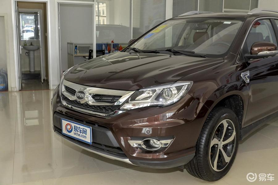 【比亚迪s72015款2.