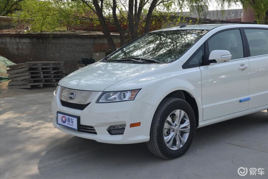 【比亚迪e62016款400 豪华版车头局部汽车图片-汽车图片大全】-易车网