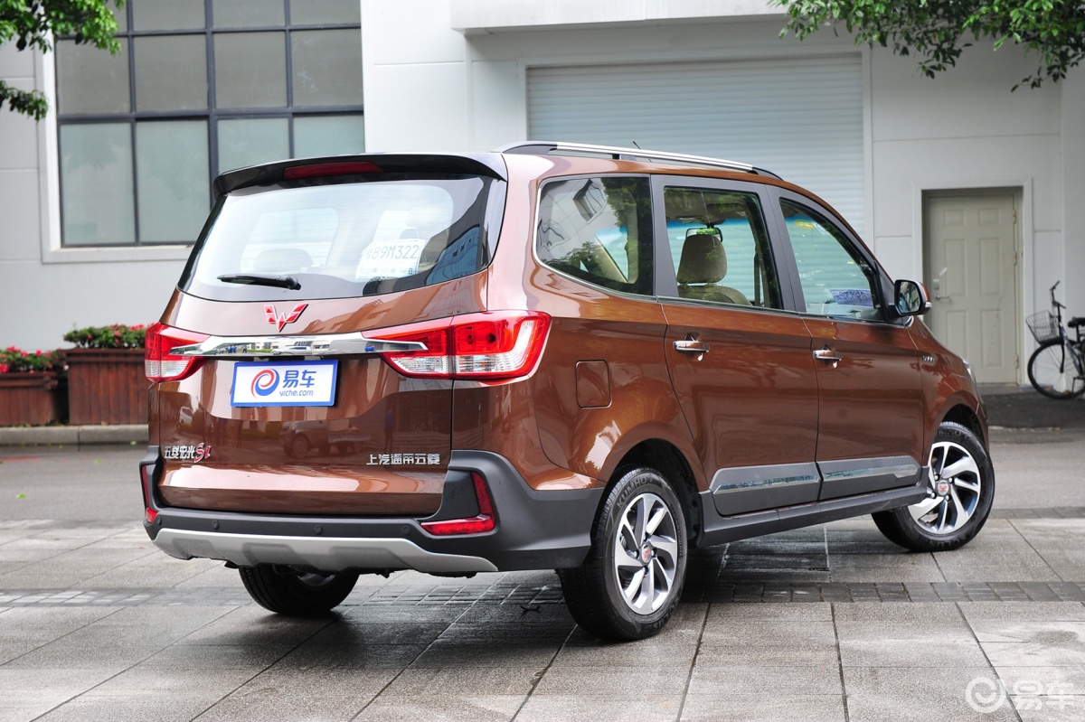 5l 手动尊享型】五菱宏光s1_1.5l 手动尊享型图片-报价大全-汽车频道