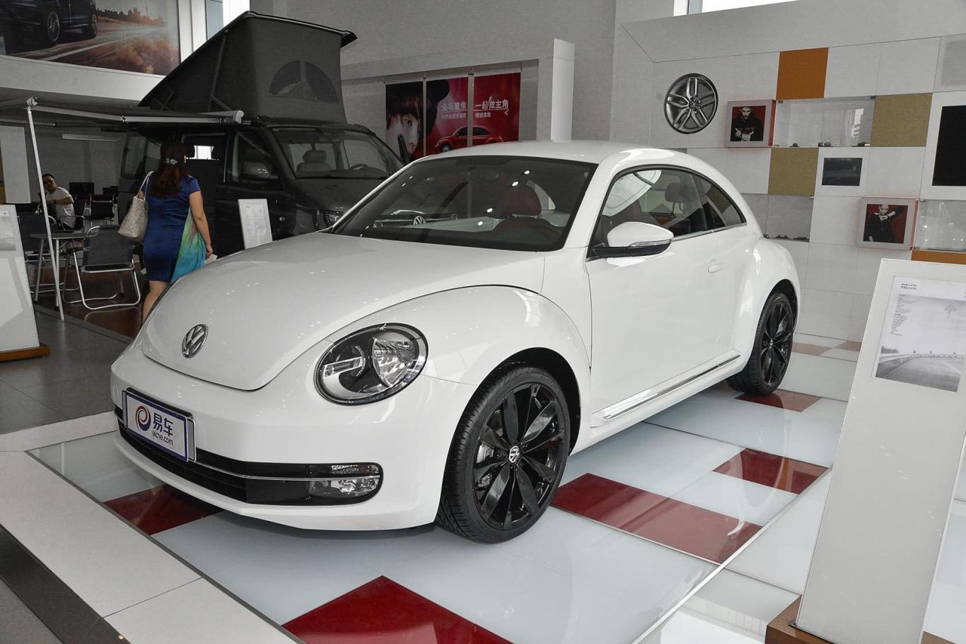 【甲壳虫180tsi侧前45度车头向左水平图片-汽车图片大全】-易车