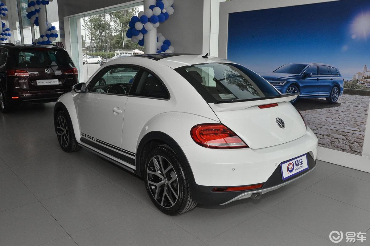 【甲壳虫2016款280tsi 沙丘越野版侧后45度车头向左水平汽车图片-汽车