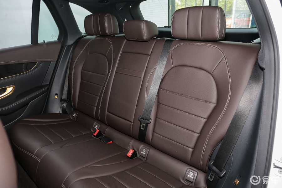 【奔驰glc级2016款glc260 豪华型后排座椅汽车图片-汽车图片大全】