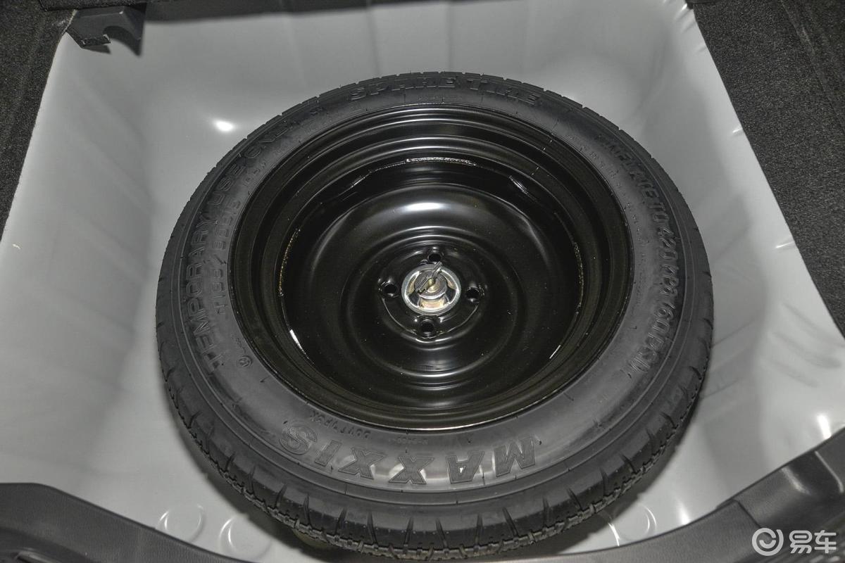 【飞度2014款1.5l se cvt 时尚版备胎汽车图片-汽车图片大全】-易车