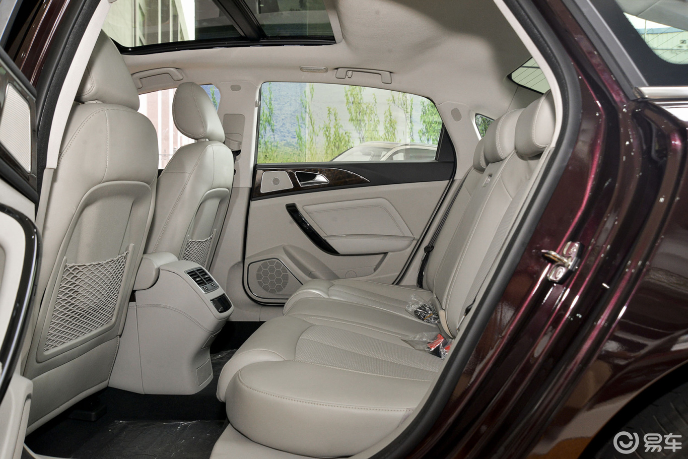 8t 双离合 典雅型】众泰z700h_1.8t 双离合 典雅型图片-网通社汽车