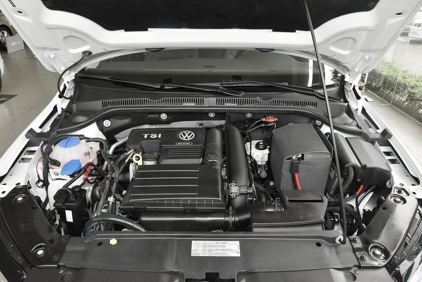 速腾1.4t 手动 230tsi 豪华型发动机