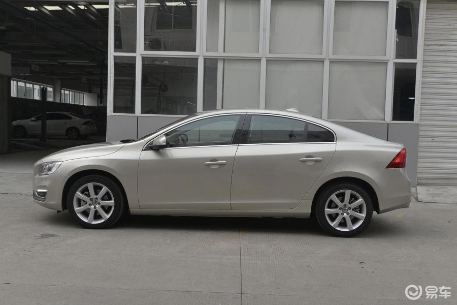【沃尔沃亚太s60l2016款2.