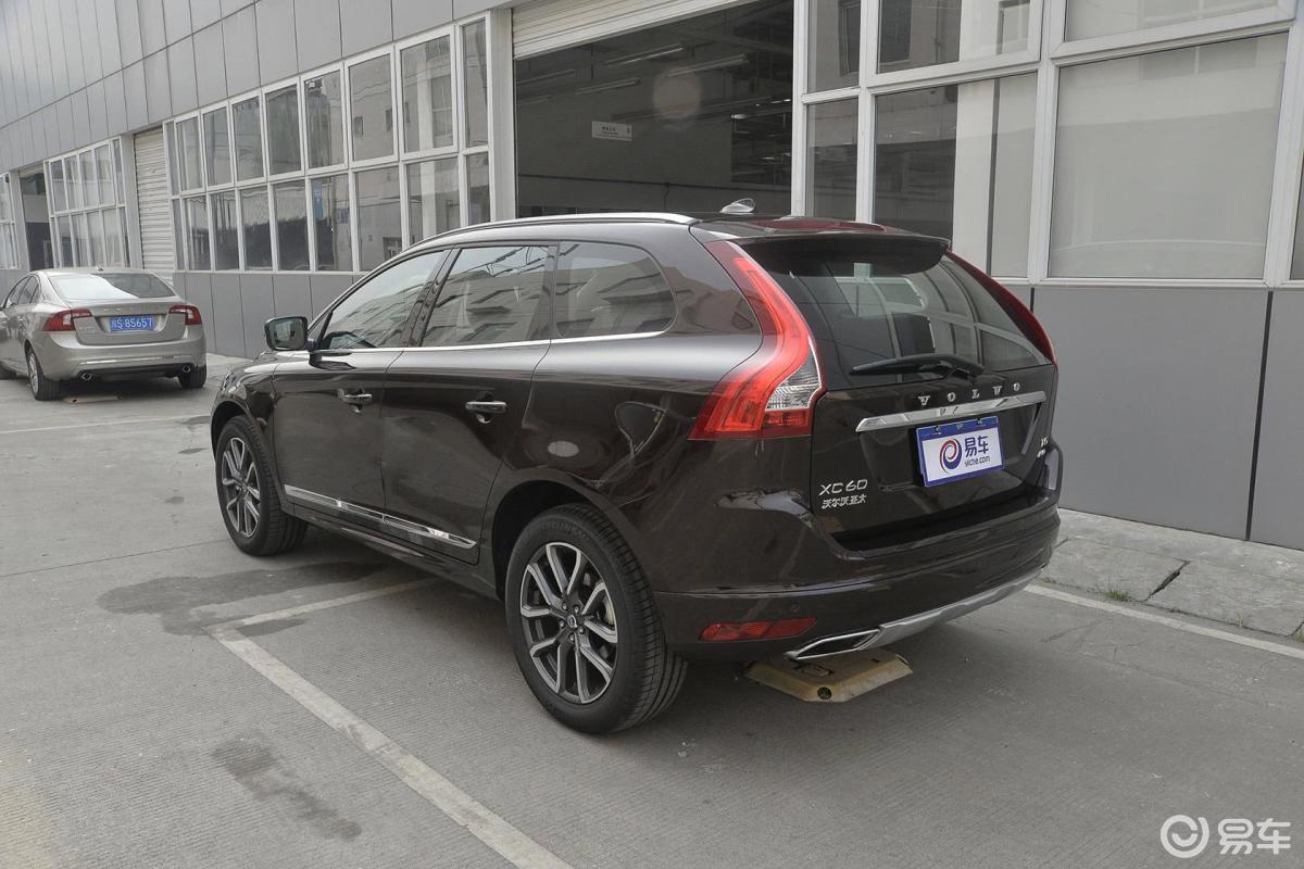 【沃尔沃xc602017款t5 awd 智驭版侧后45度车头向左水平汽车图片-汽车