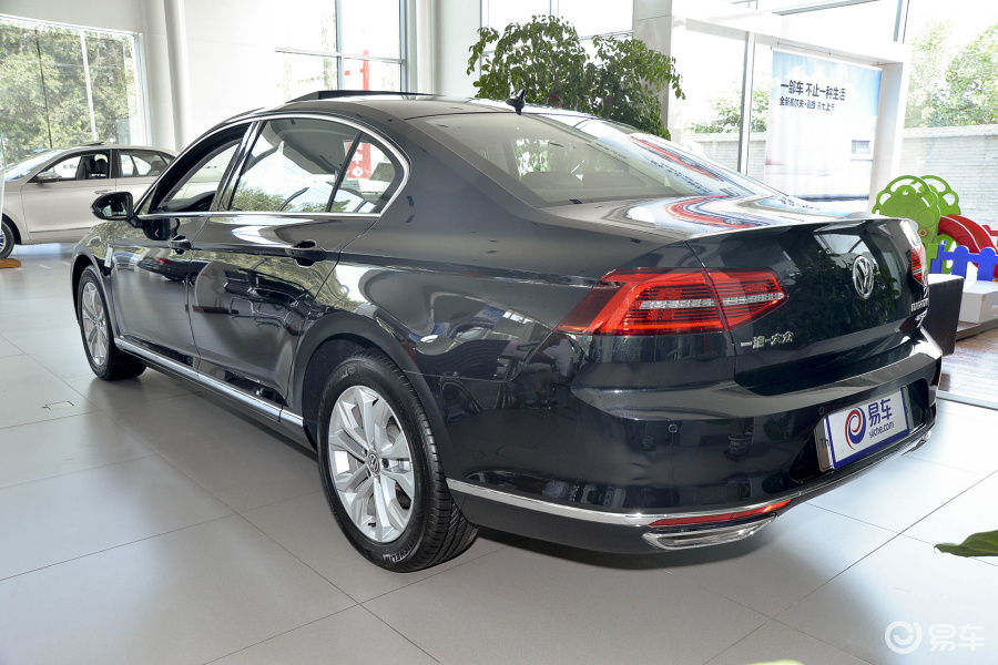 一汽-大众 迈腾 2017款 2017款 2016款 2015款 2013款 2012款 2011款