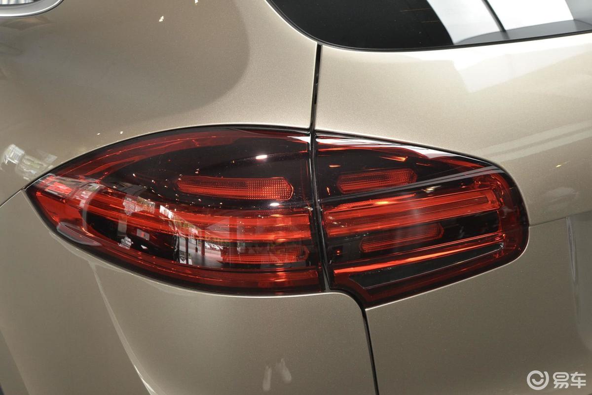 0t尾灯侧45度俯拍汽车图片-汽车图片大全】-易车