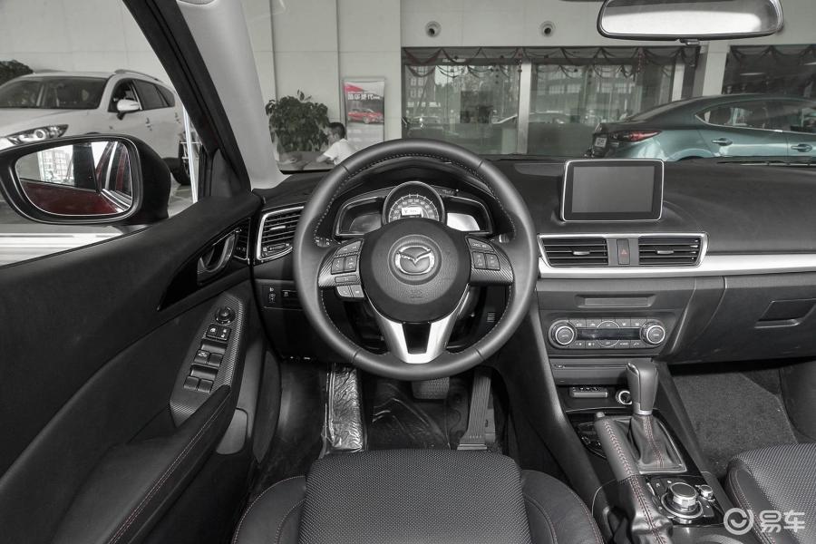 【昂克赛拉三厢2016款2.