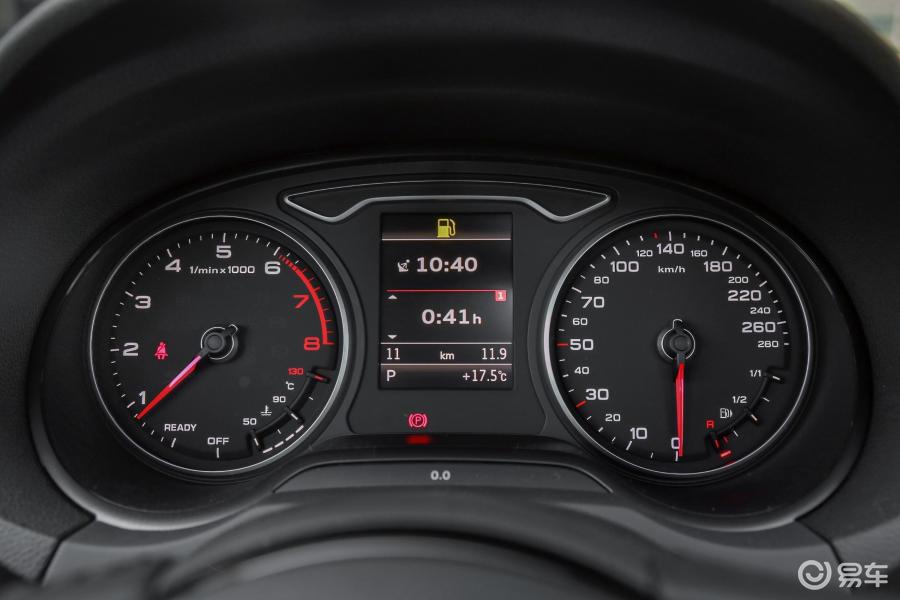 【奥迪a32017款limousine 40tfsi 风尚版仪表盘汽车图片-汽车图片大全
