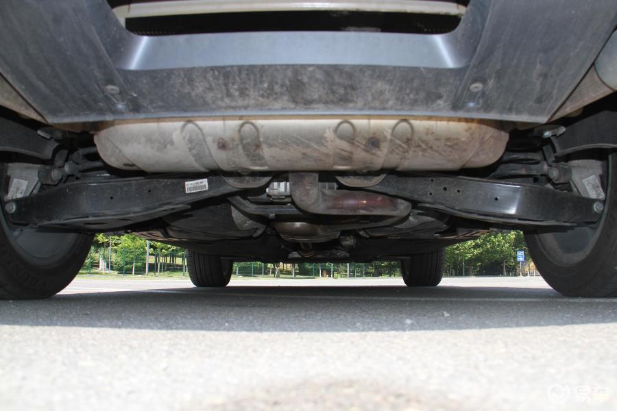 40 tfsi quattro 全时四驱运动版