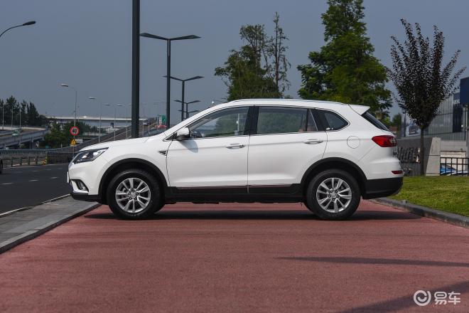 外观外观细节中控车厢座椅推荐对比幻速s6长安欧尚z6查看对比幻速s6