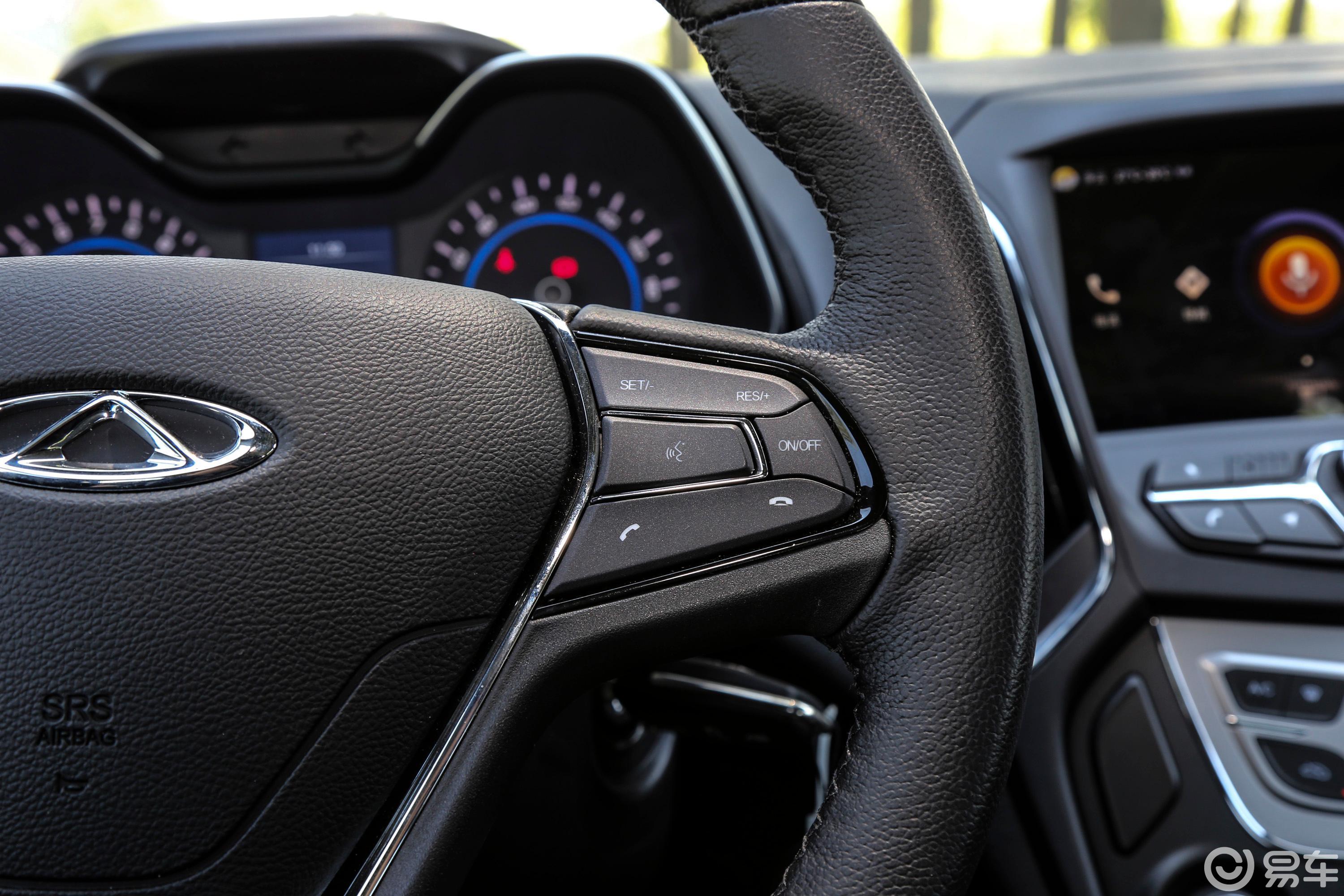 【艾瑞泽5e2017款智酷版内饰汽车图片-汽车图片大全】-易车