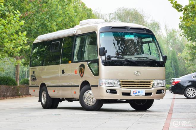 考斯特房车 2018款 福尊版 厂家指导价:￥318,000 经销商报价