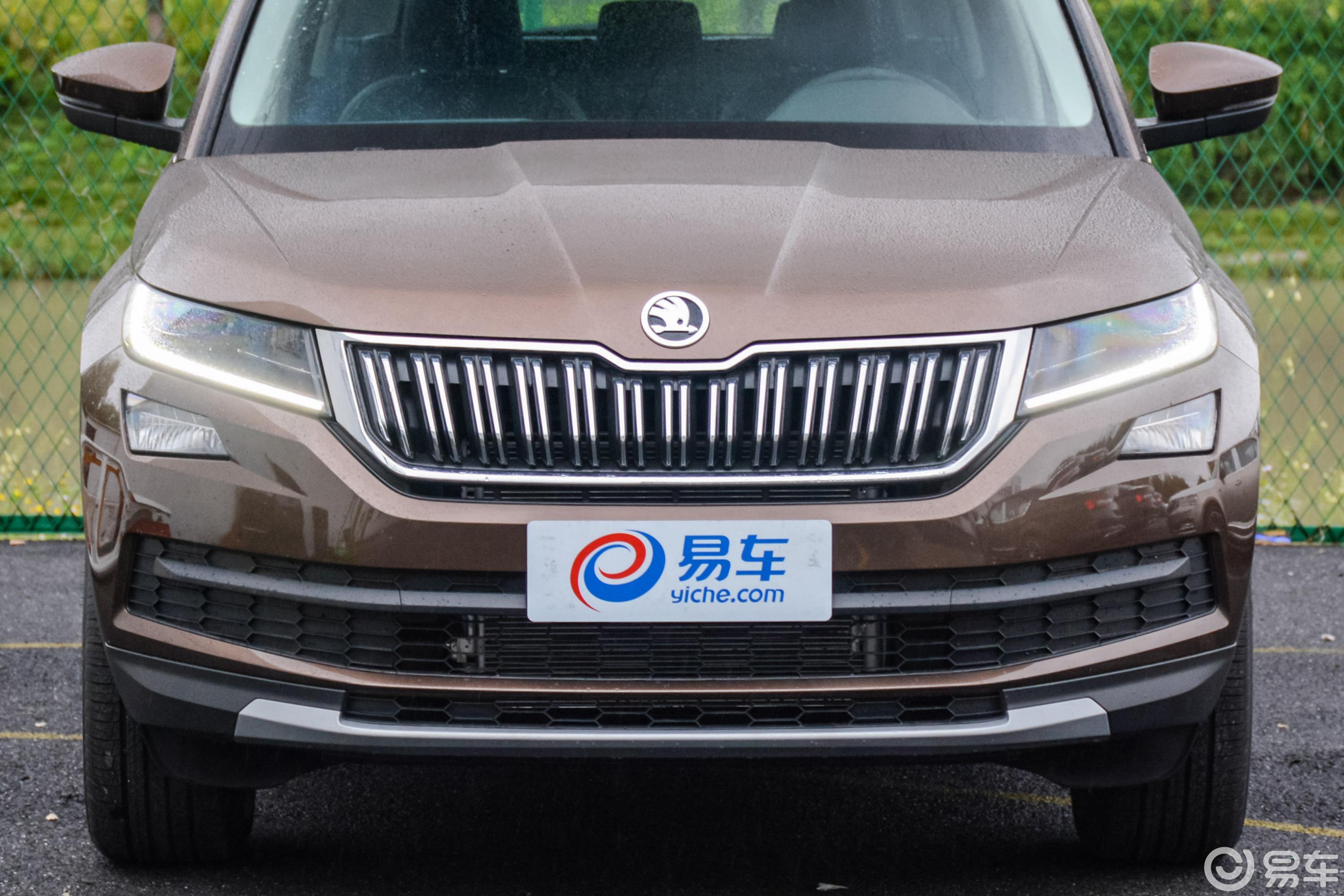 tsi330 两驱 豪华优享版 5座
