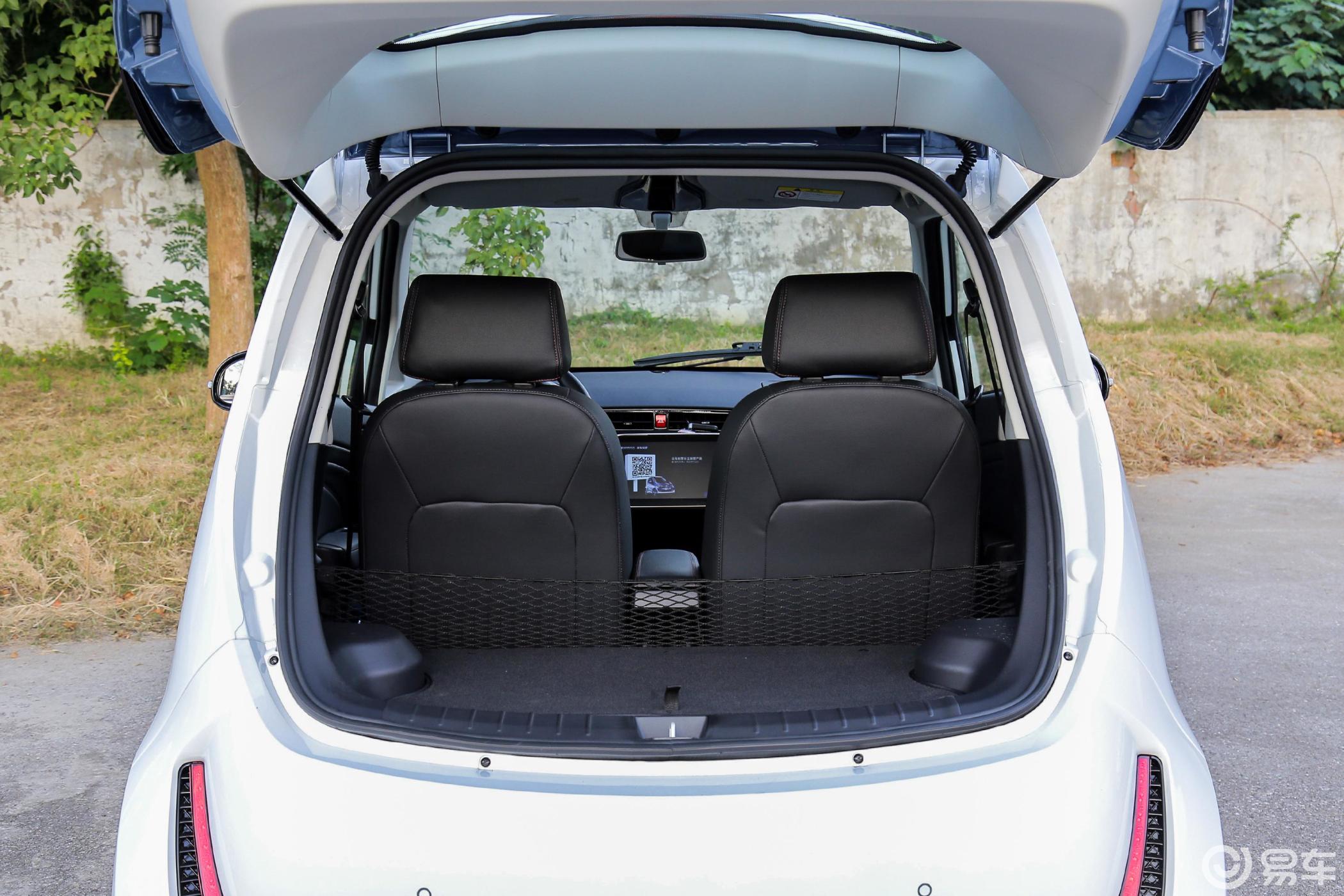 【众泰e2002018款天马座空间汽车图片-汽车图片大全】-易车