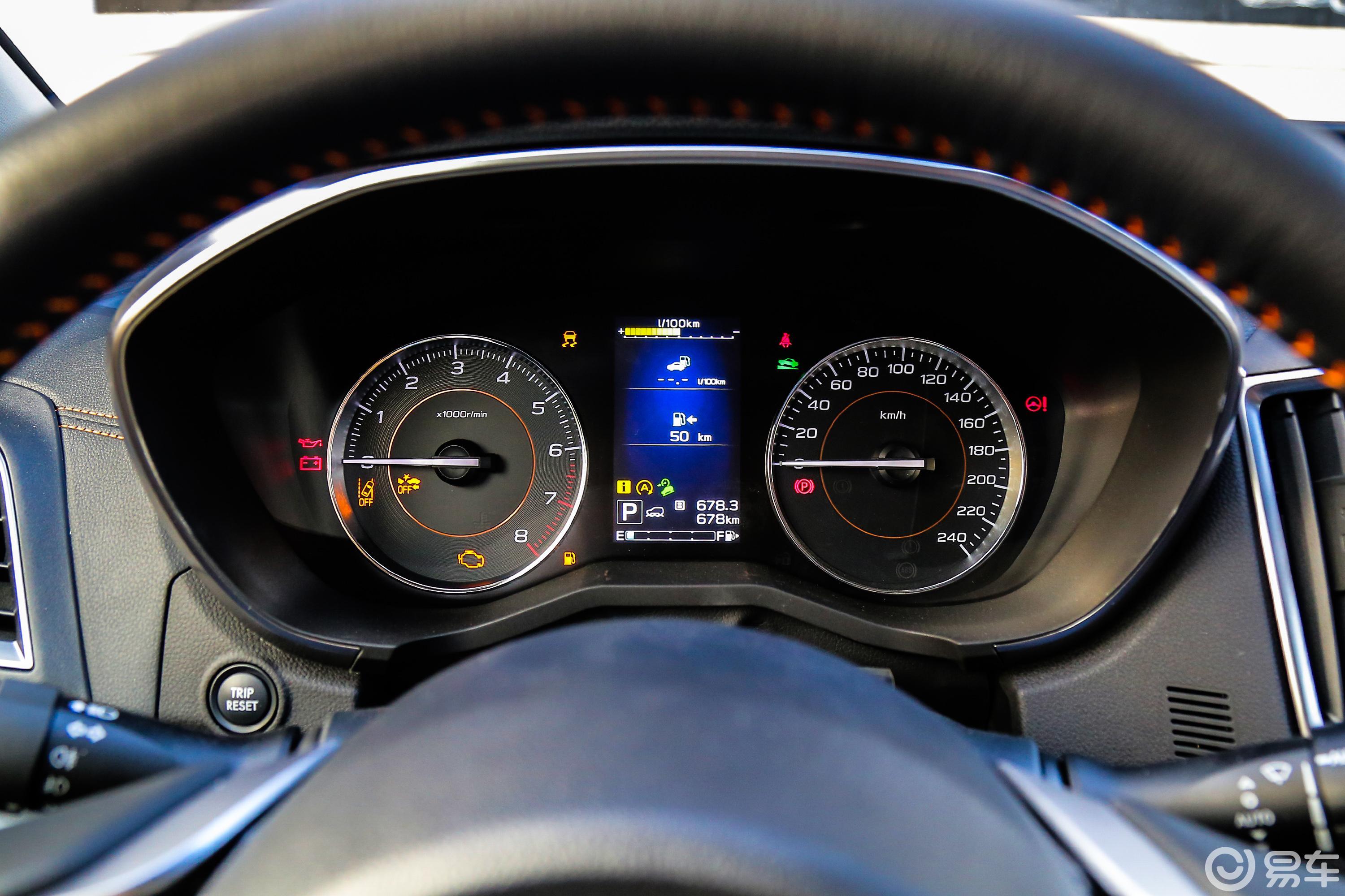 【斯巴鲁xv2018款2.