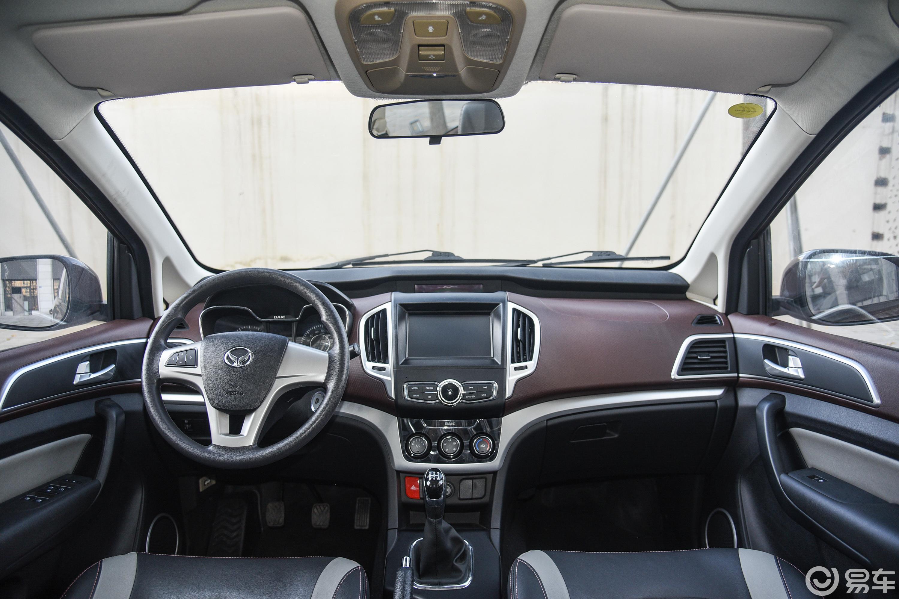 北汽幻速  幻速h3  2017款  2017款  2016款  2015款  1.