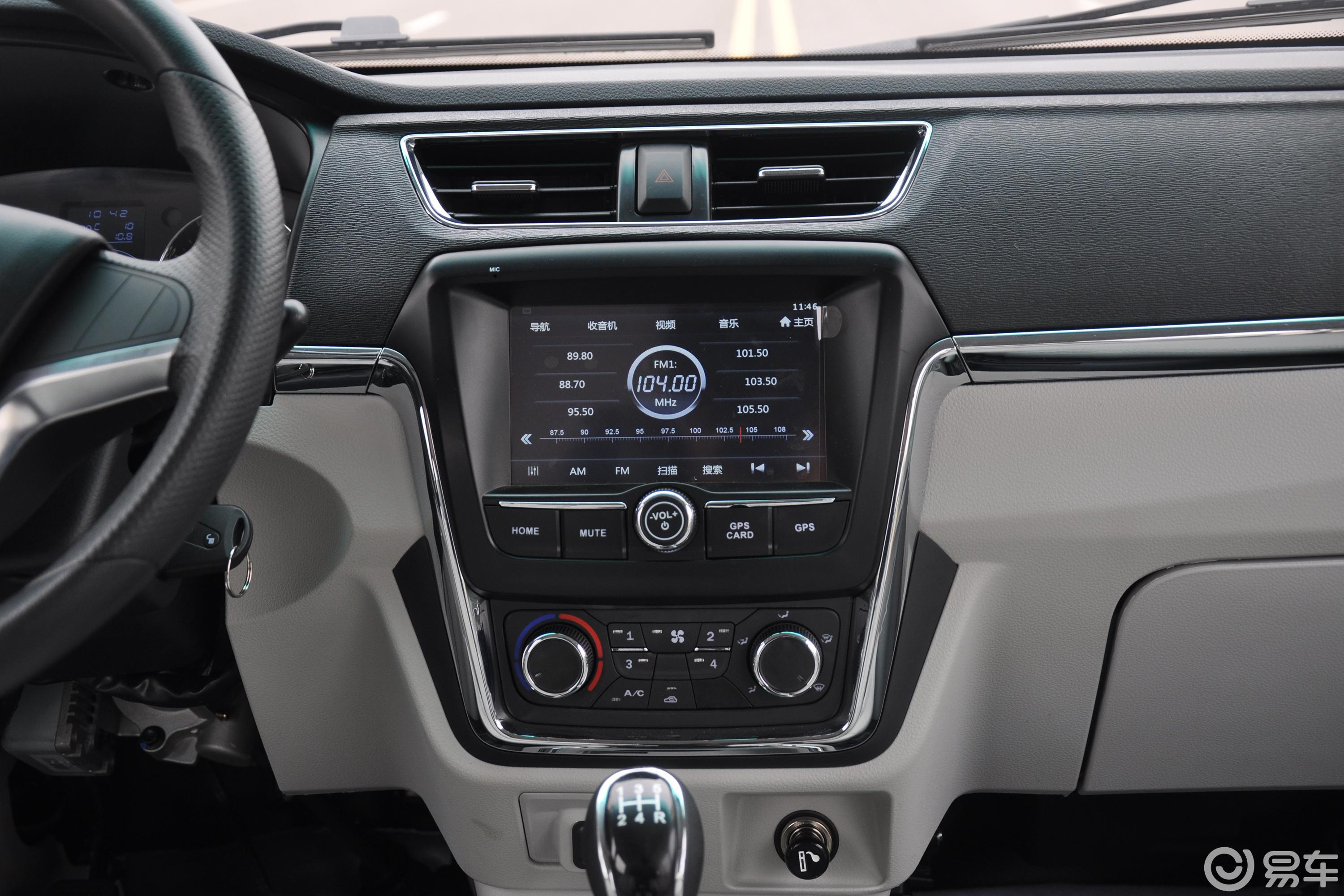 华晨鑫源  金杯海狮x30l  2016款  2019款  2018款  2017款  2016款