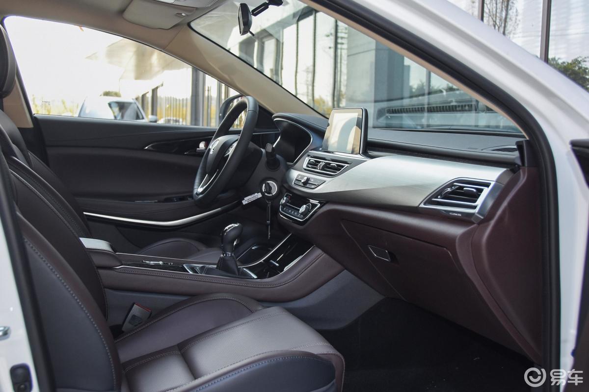 5t 手动 典雅型 国v内饰全景副驾驶员方向汽车图片-汽车图片大全】