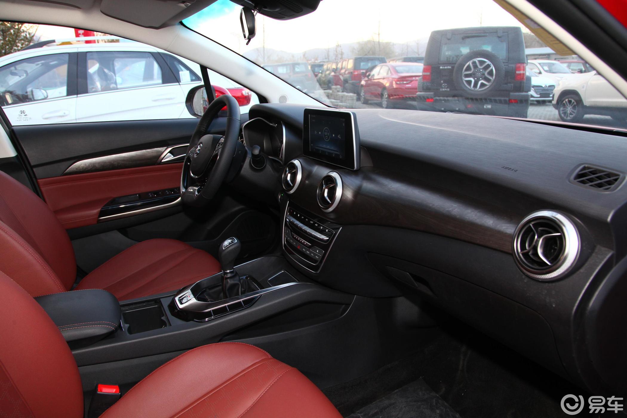 【绅宝d502018款1.