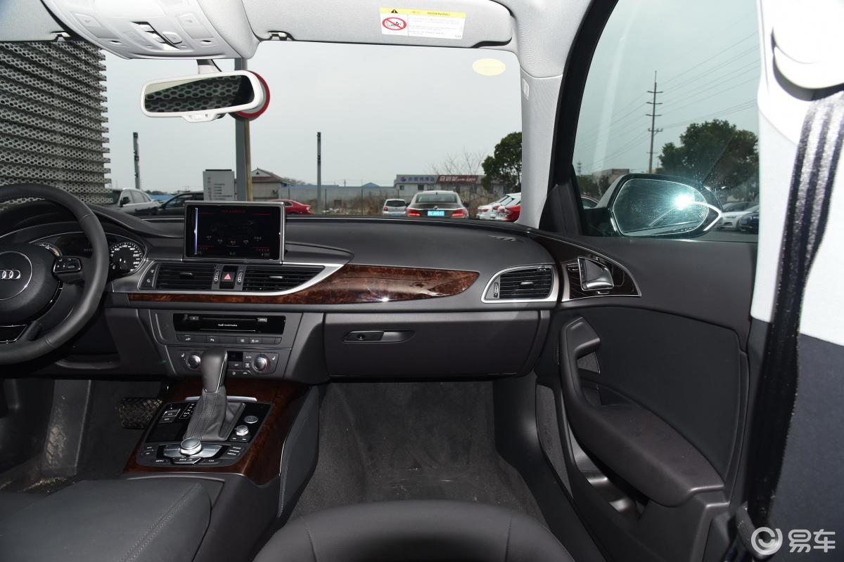 【奥迪a6l 插电混动2018款40 e-tron内饰全景正拍汽车图片-汽车图片