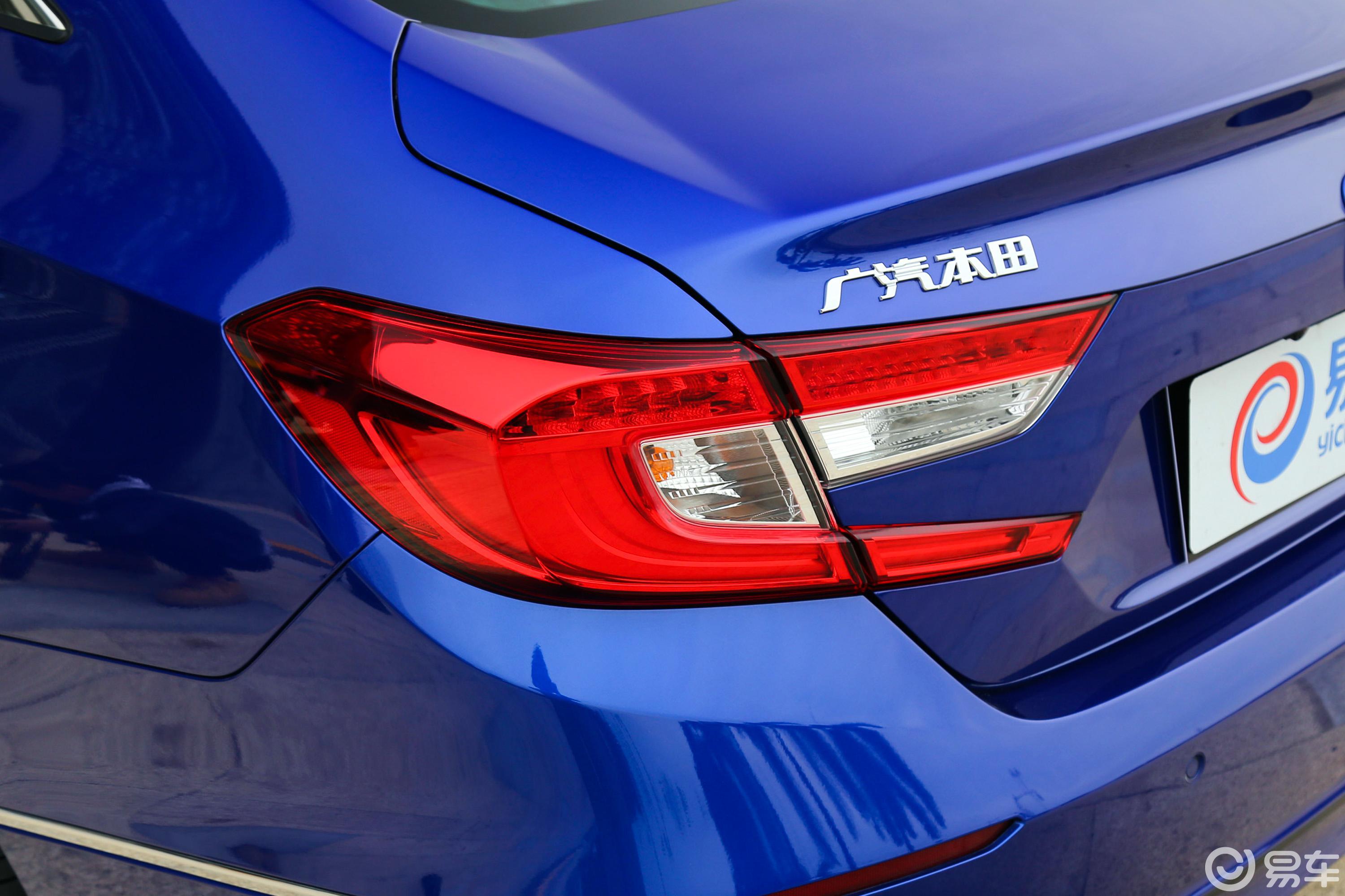【雅阁2018款260turbo 旗舰版 国v尾灯侧45度俯拍汽车图片-汽车图片
