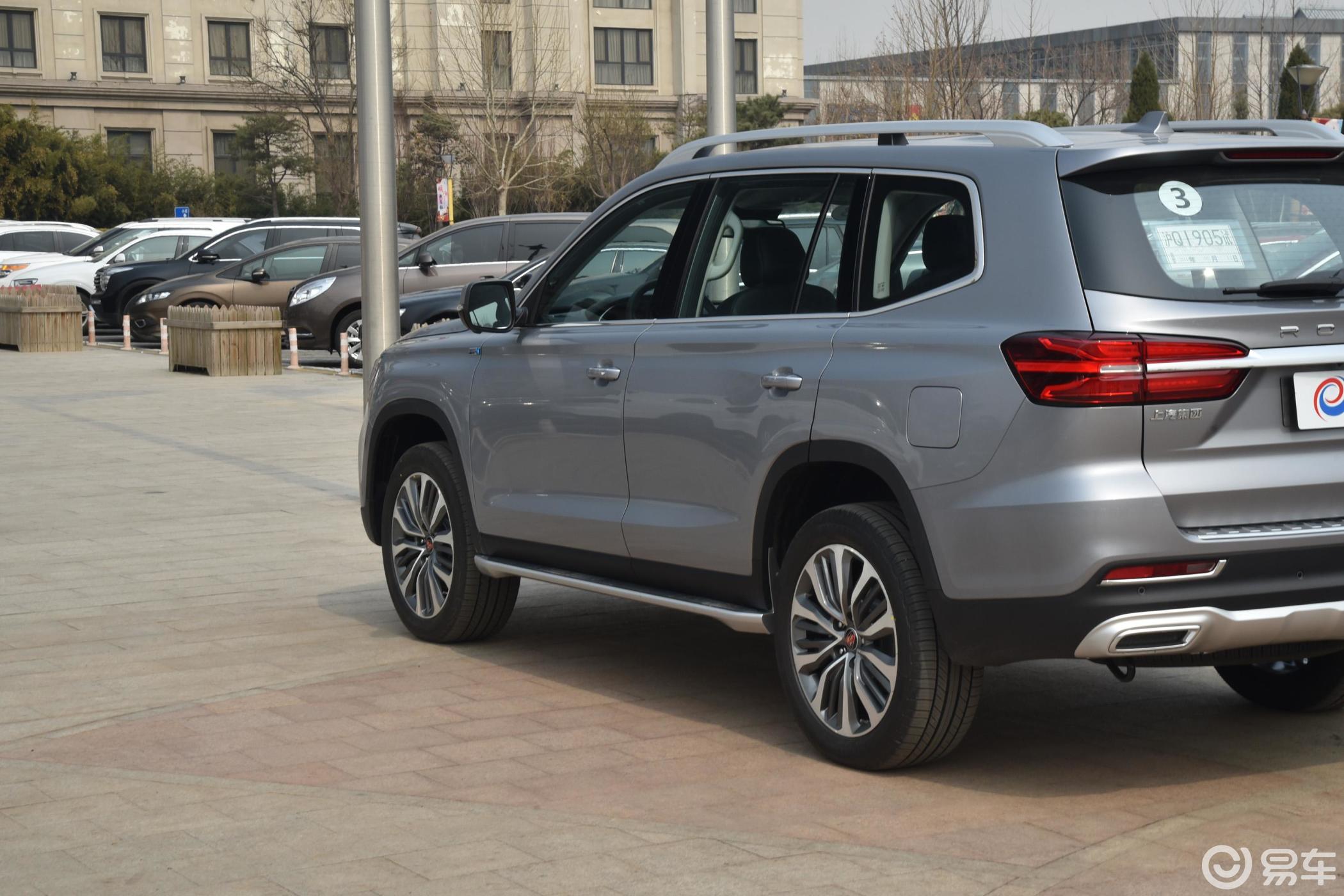 【荣威rx82018款30t 四驱 智联网至尊版外观汽车图片-汽车图片大全】