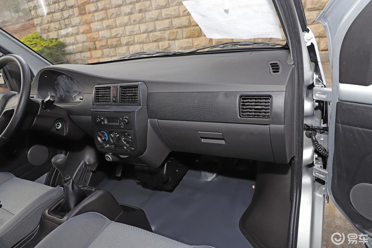 【五菱荣光小卡2017款1.