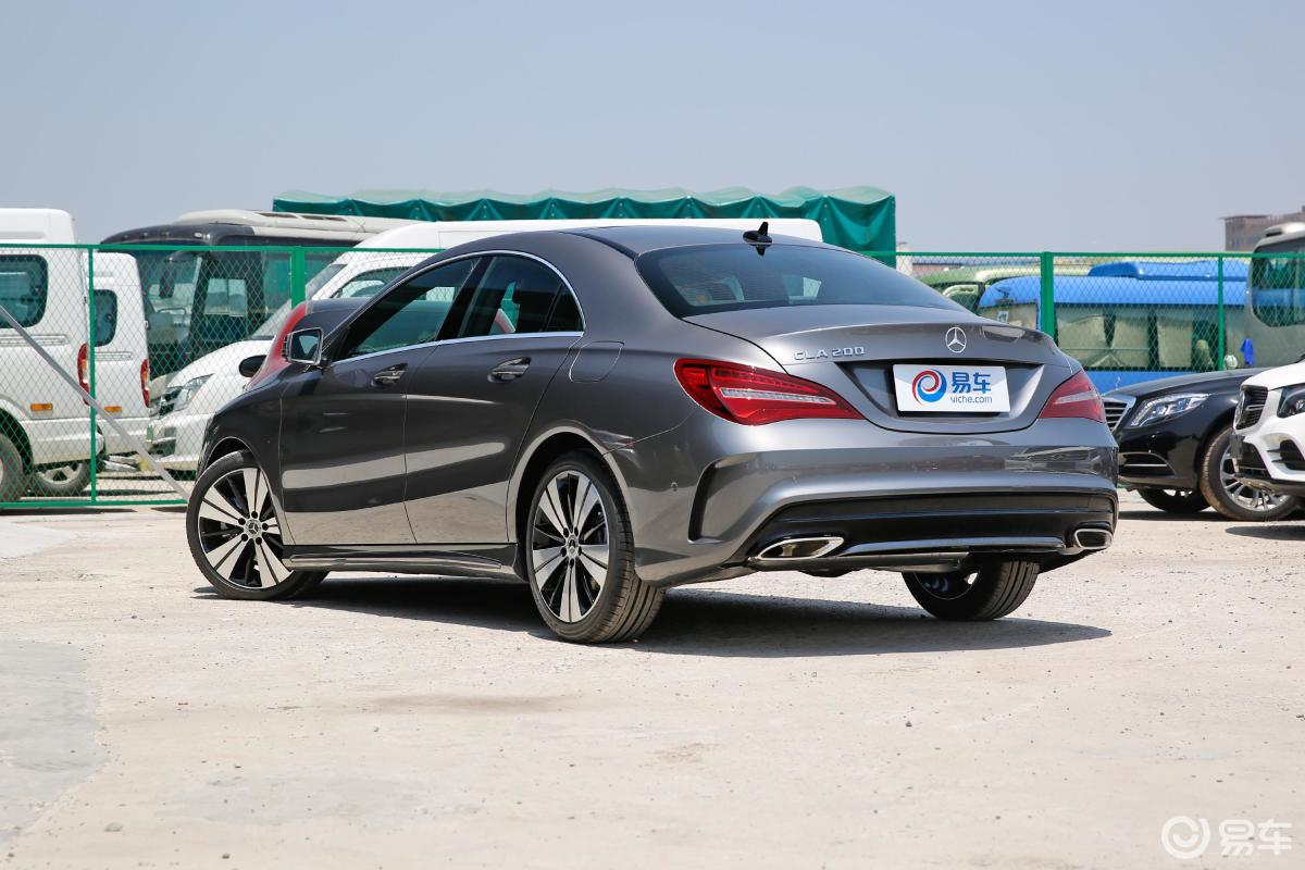 【奔驰cla级2018款cla 200 时尚版侧后45度车头向左水平汽车图片-汽车