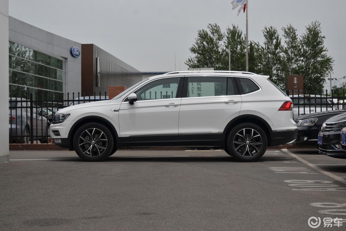 380tsi 双离合 四驱 旗舰版