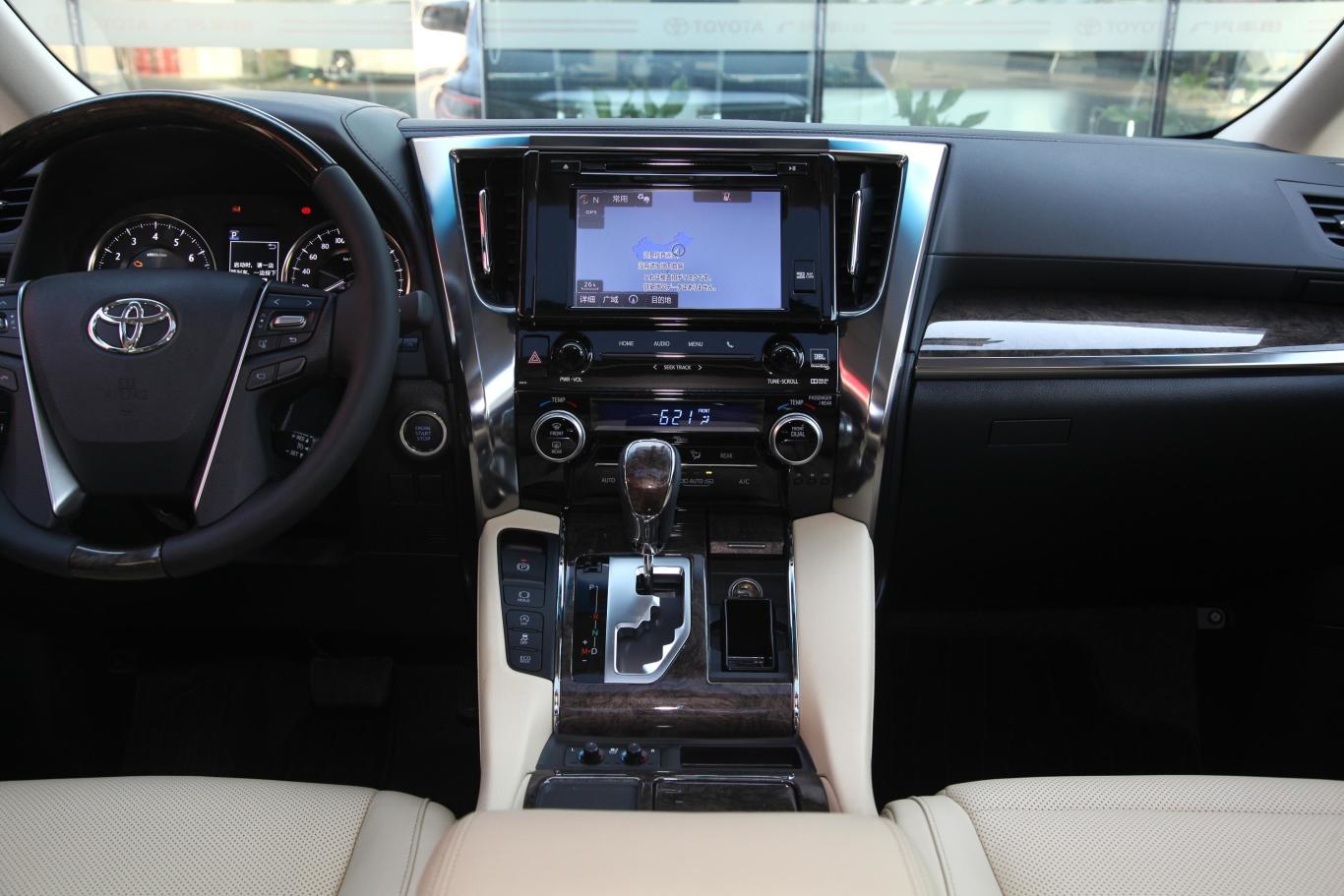 埃尔法改款 3.5l 尊贵版中控台整体