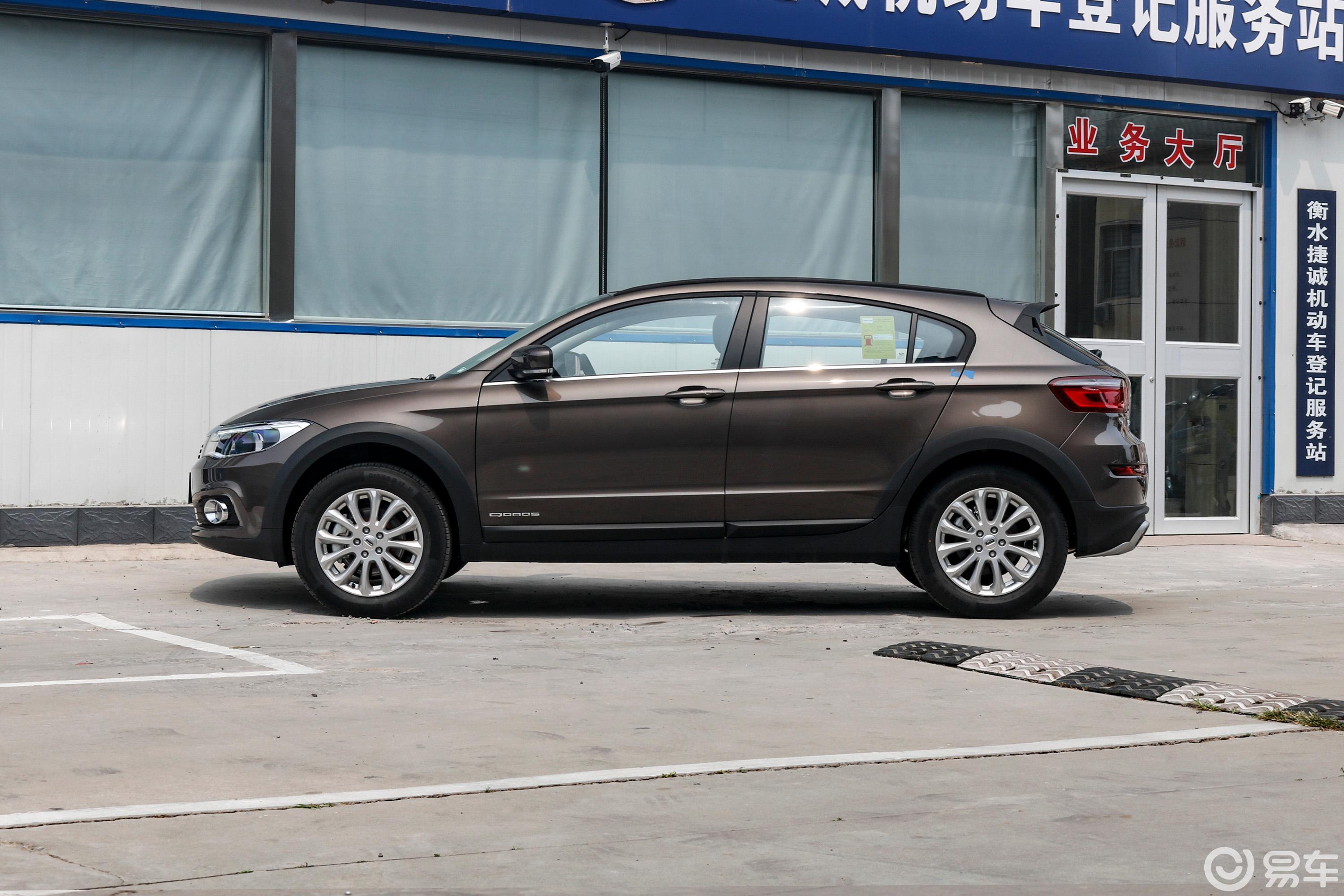 【观致32018款都市suv 1.