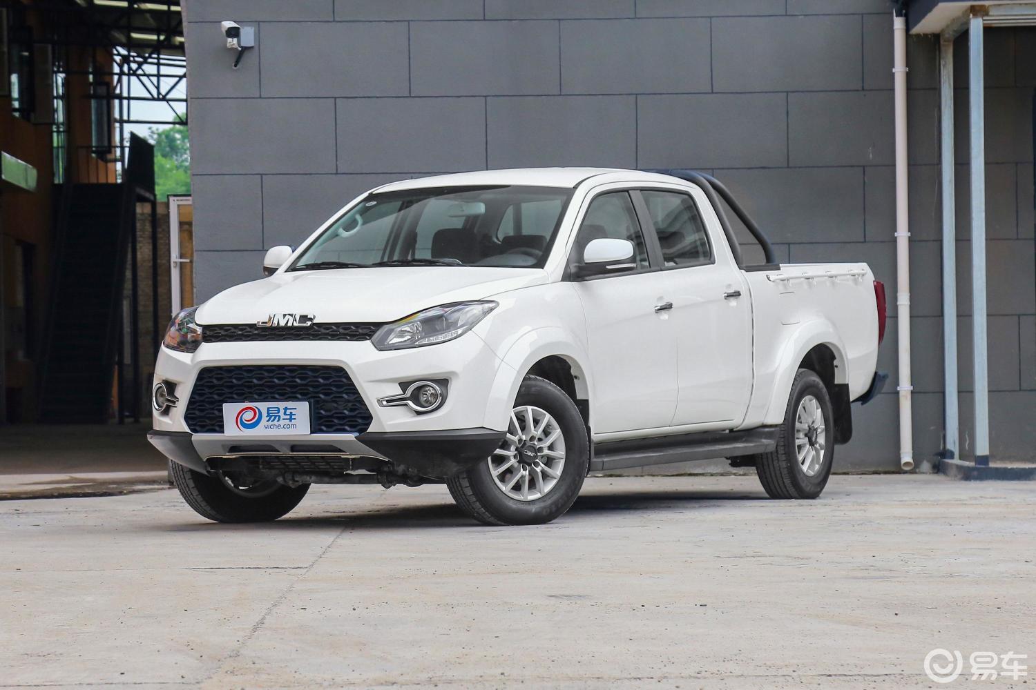 双排长轴 2.5t 手动 四驱 进取版 柴油